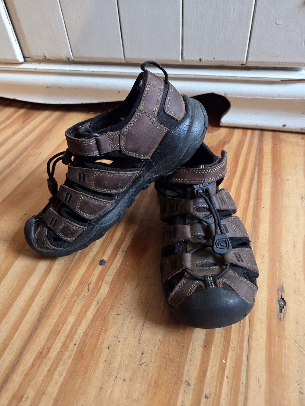 Keen Brown and Black Kids Sandals